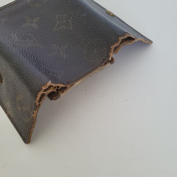 Authentic Louis Vuitton Monogram Multicles 6 Key Hooks Case Brown Small 2002 - Picture 8 of 11